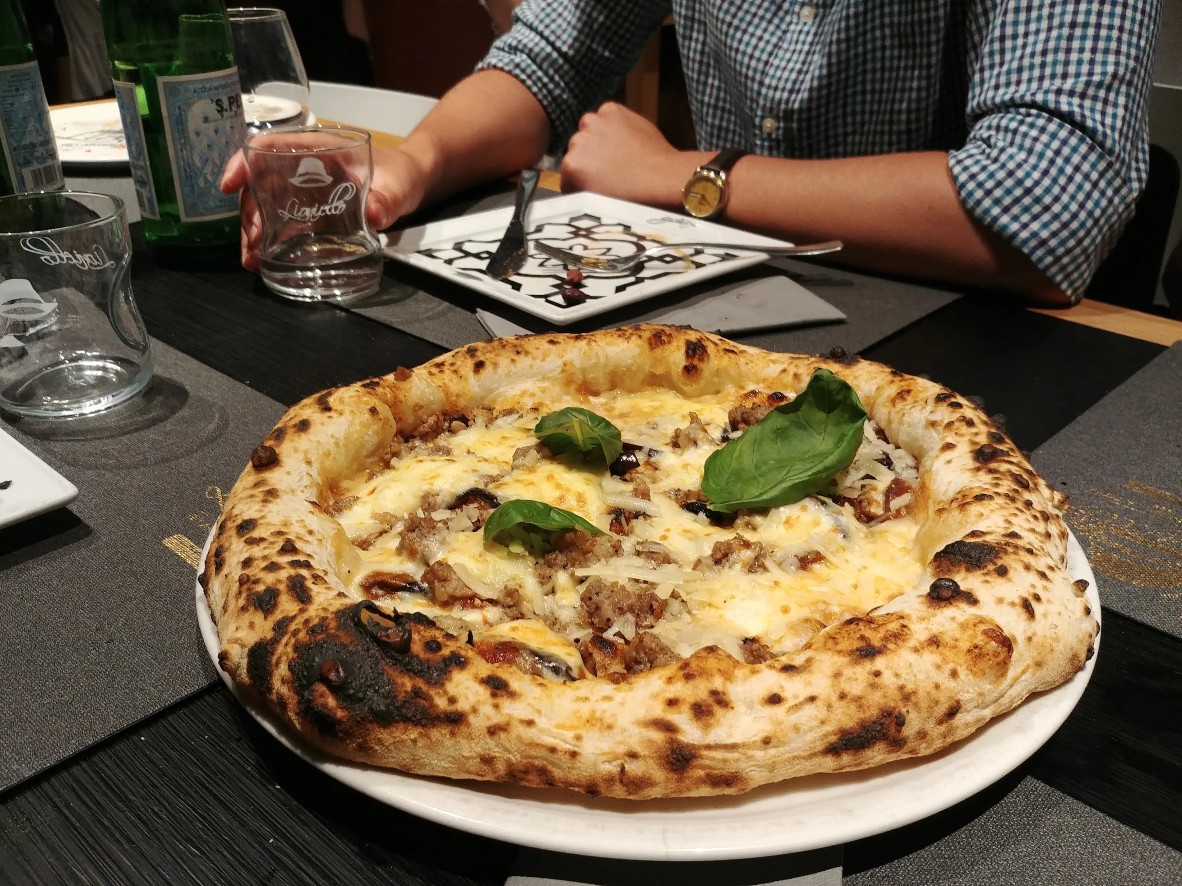 Pizza w Da Lioniello
