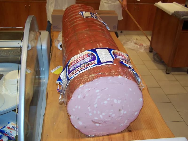 Mortadella Bologna IGP, składnik używany w Stacji Neapol